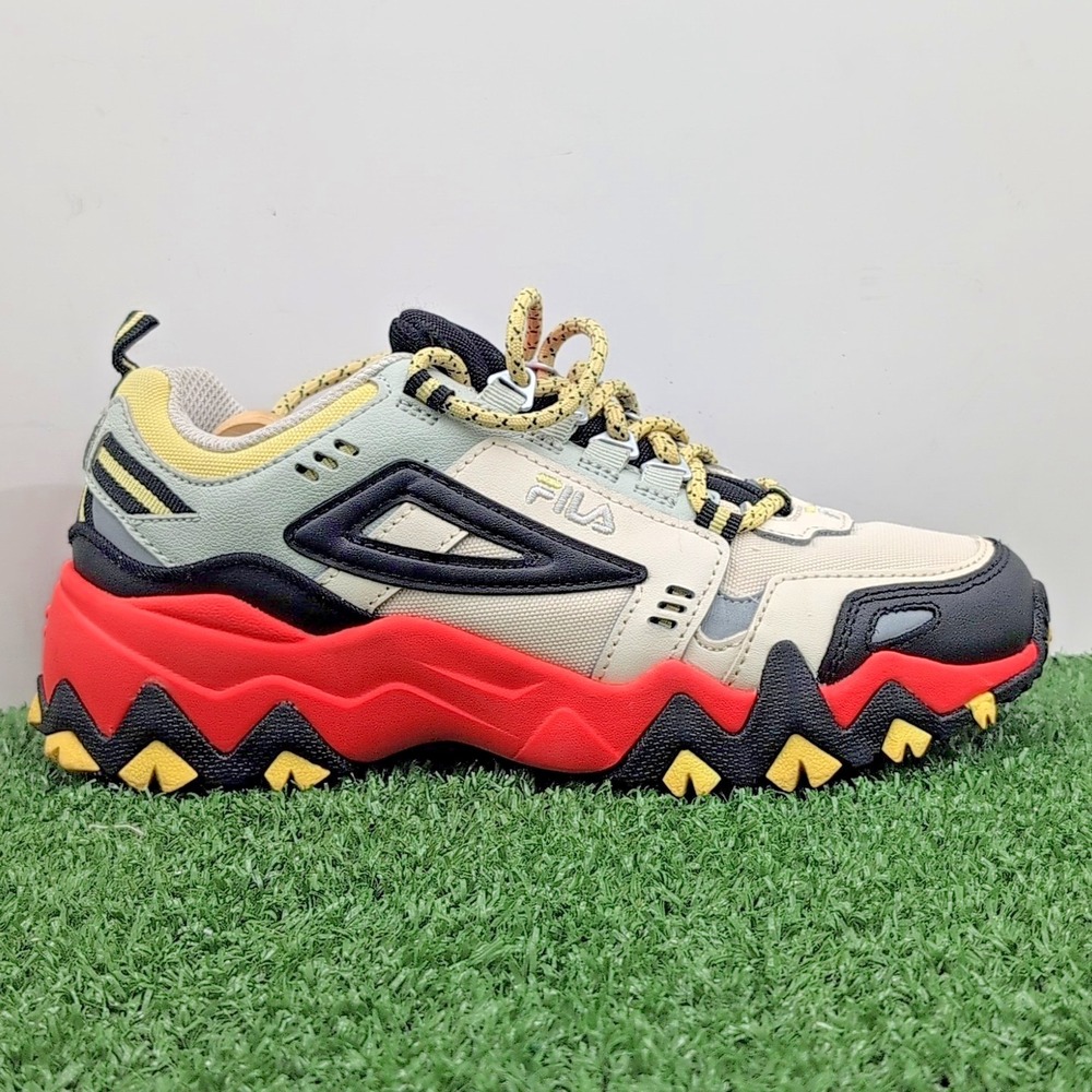 Fila Trail Running Hiking Shoes Women's 6 M Oakmont‎ Orange White 5JM00276-119